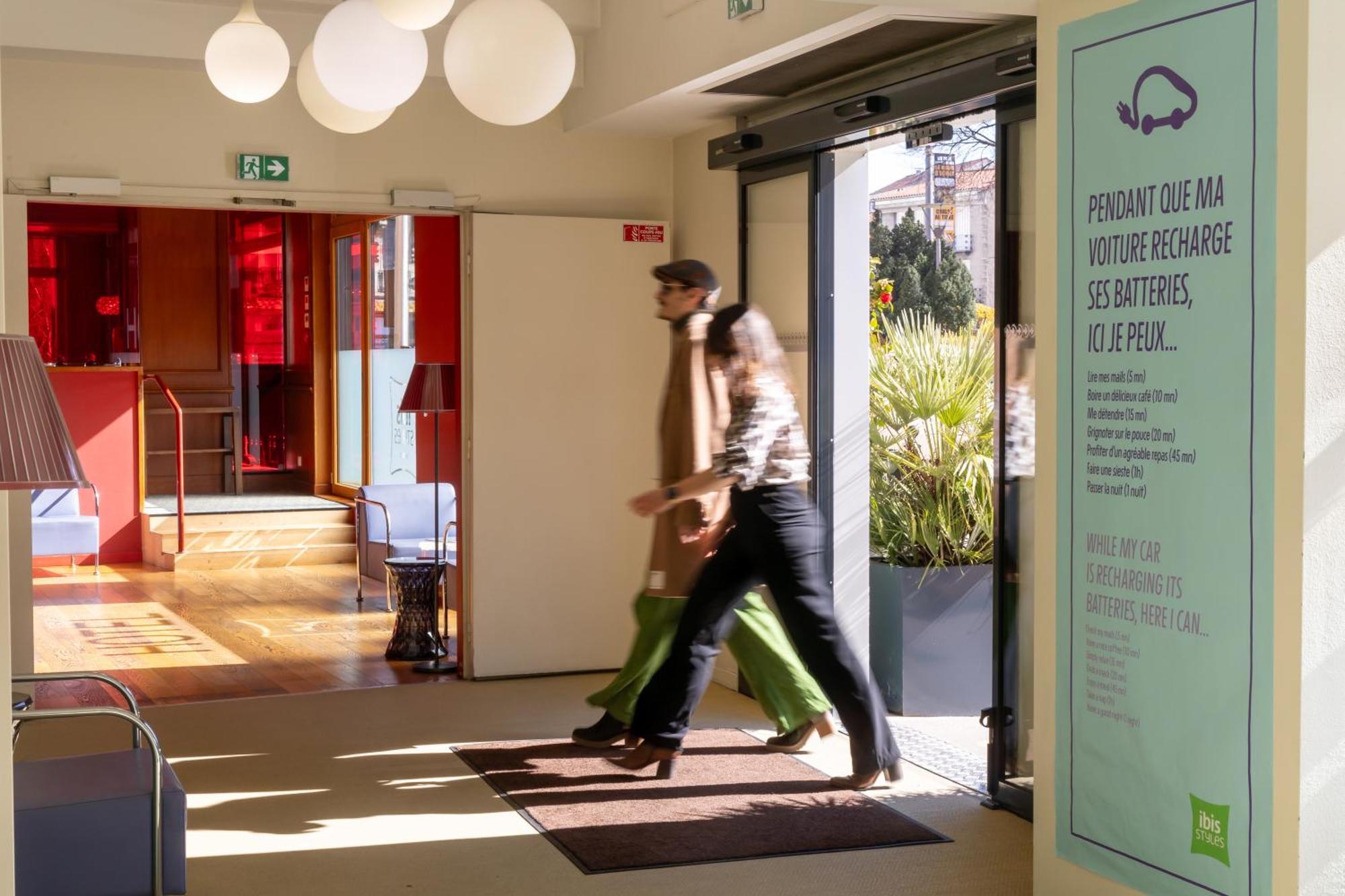 Ibis Styles Le Puy En Velay Ξενοδοχείο Εξωτερικό φωτογραφία